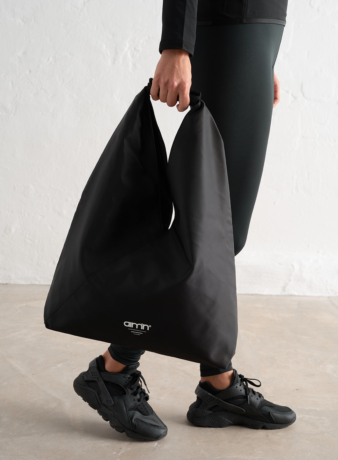 Black Everyday Tote – AIMN NZ